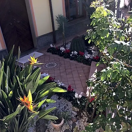 Sa Mariposa Bed & Breakfast