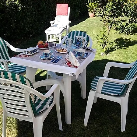 Bed & Breakfast Sa Mariposa Ittiri