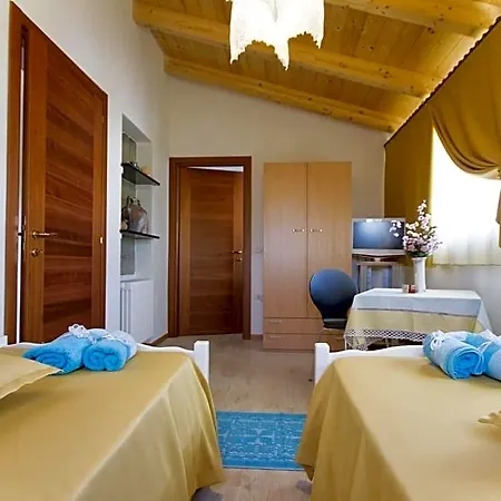 Bed & Breakfast Sa Mariposa 3*
